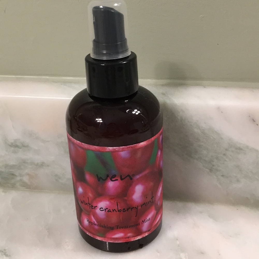 new -WEN winter cranberry mint replenishing mist-